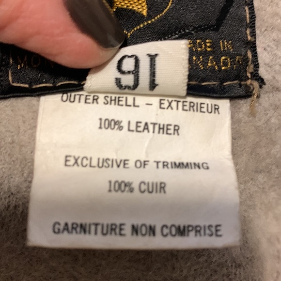 Jeno de Paris Shearling Coat w Genuine Fur Collar - Picture 7 of 16